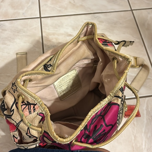 Coach backpack - Picture 5 of 9